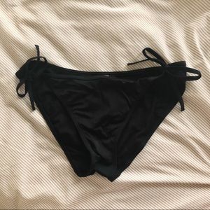 🤍Black Bikini Bottoms🤍